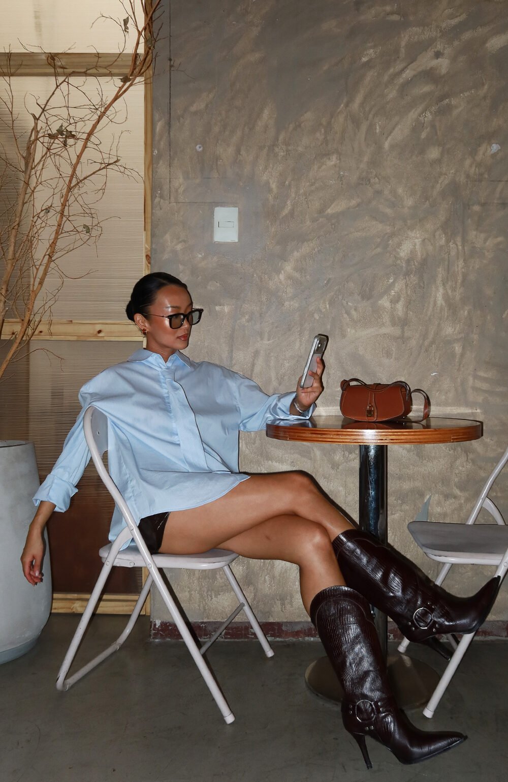 Camisa over c/corbata Office