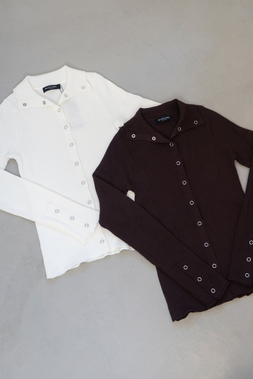 Alternative view of Cardigan broches