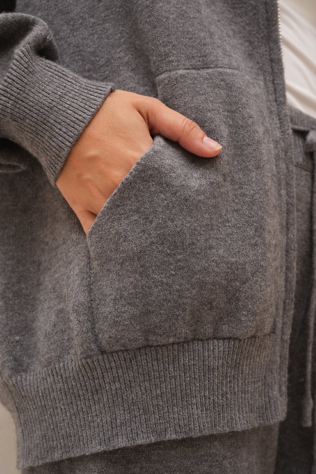 Campera larga tejida Cozy - Imagen 9