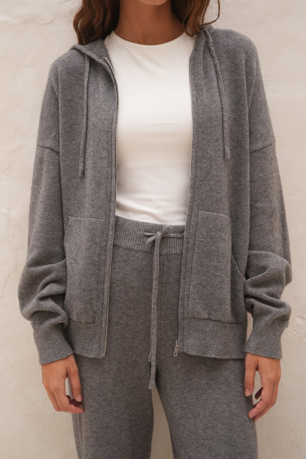 Alternative view of Campera larga tejida Cozy