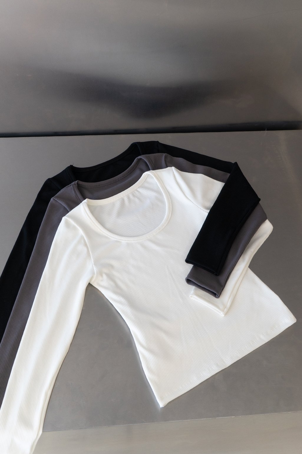 Alternative view of Remera espejo Juana