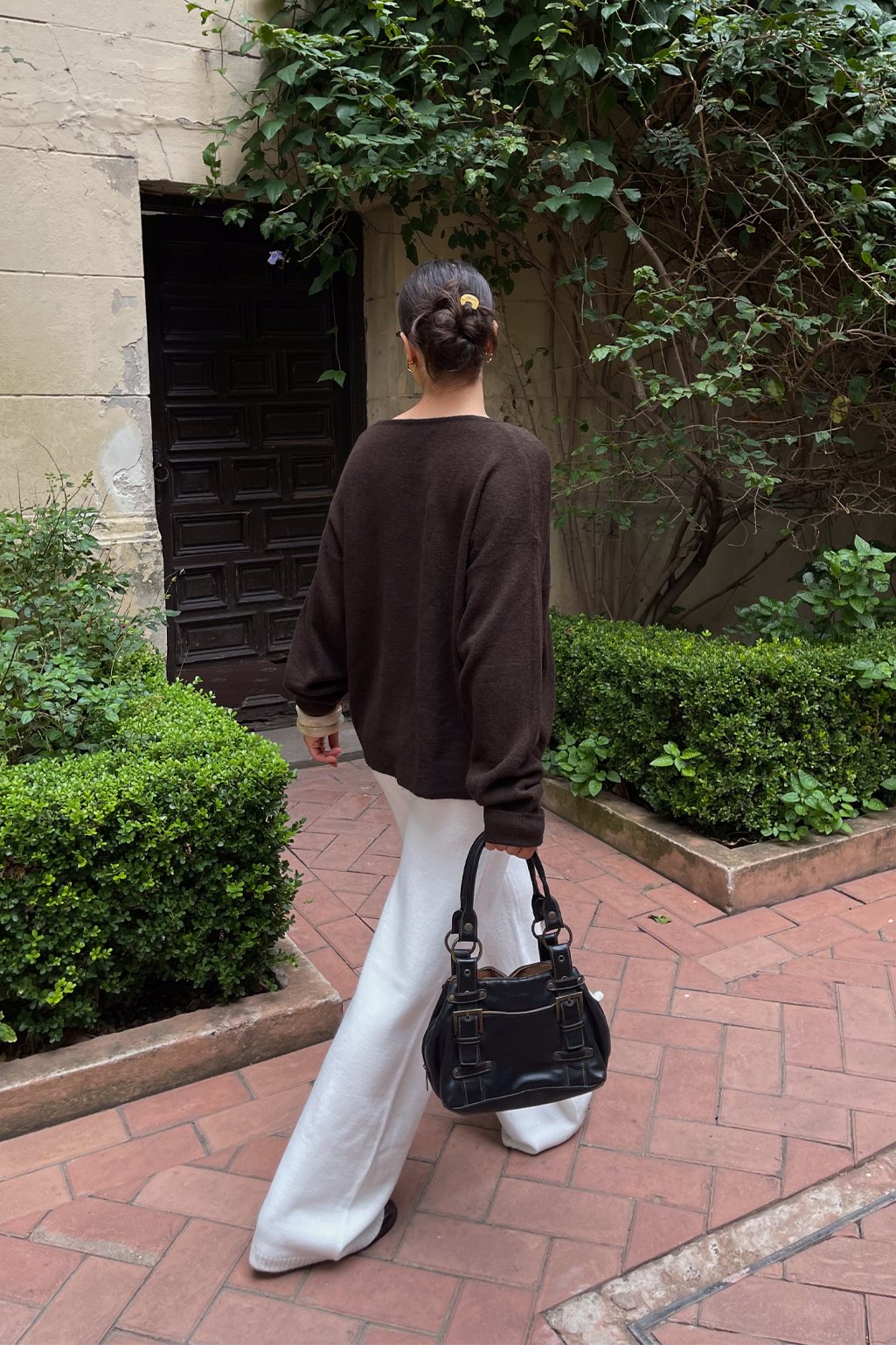 Sweater escote V boxy - Image 5