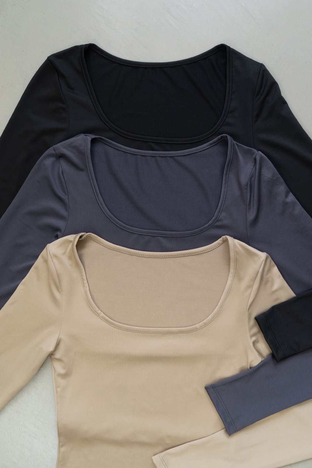 Alternative view of Remera m/larga escote espejo Skim