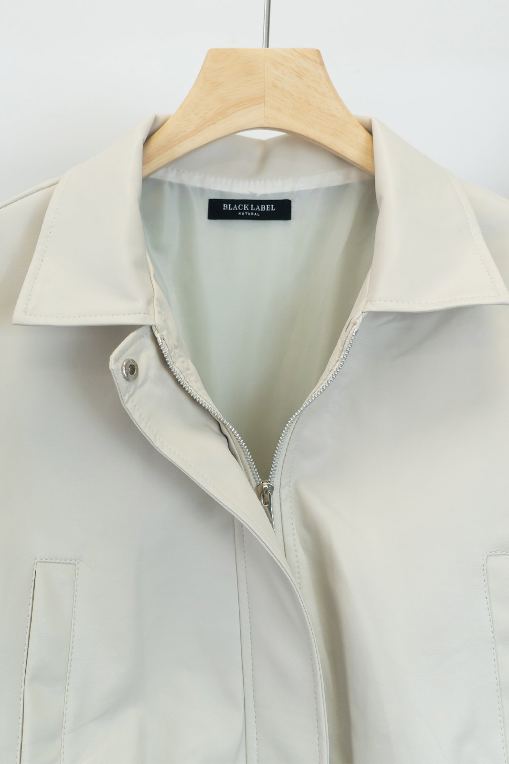 Campera de cuero c/botón Jane - Imagen 5