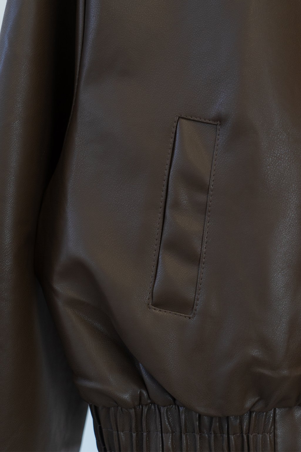Campera de cuero c/botón Jane - Imagen 7