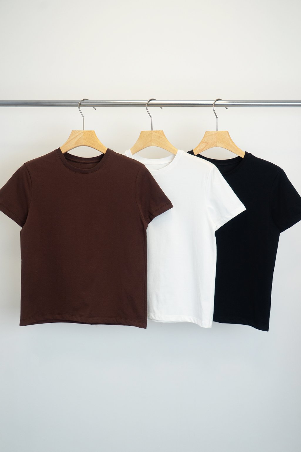 Remera regular lisa jersey