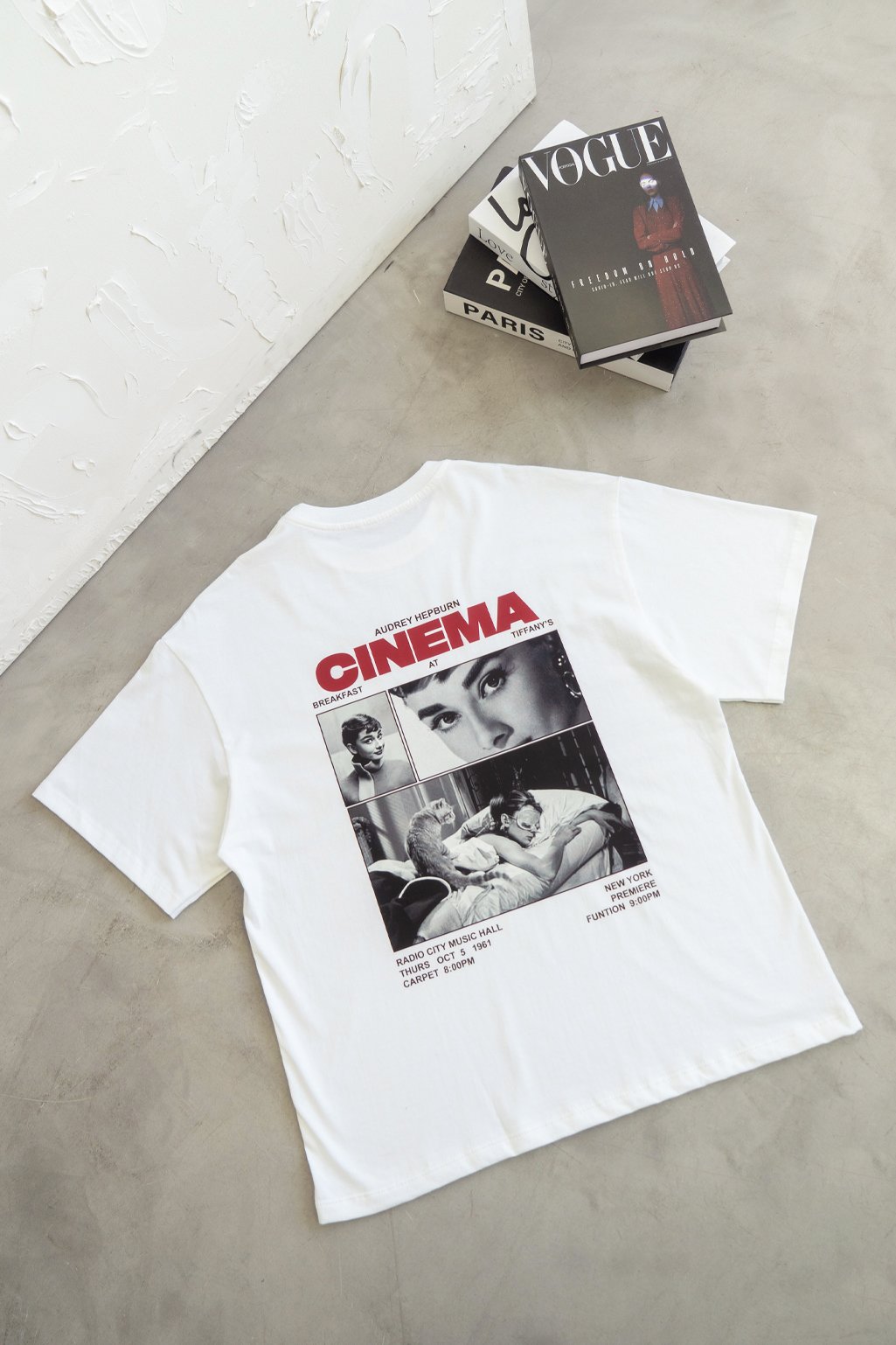 Alternative view of Remera over Cinema jersey