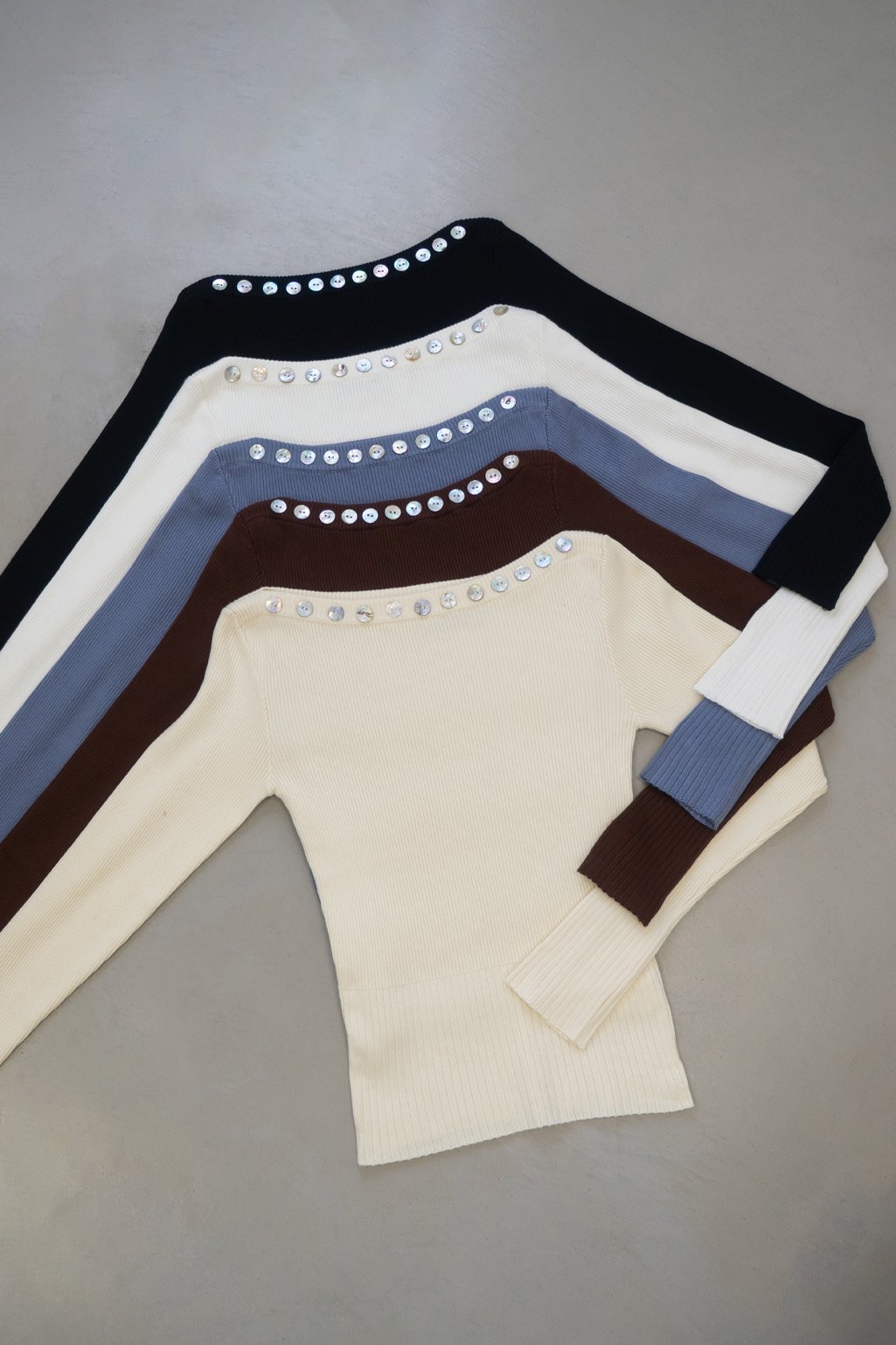 Sweater off-shoulder Ailen
