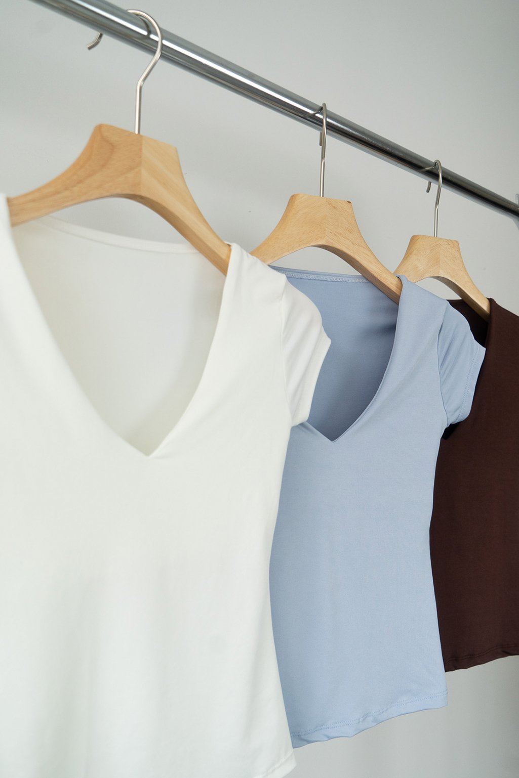 Remera escote V Lauren - Imagen 4