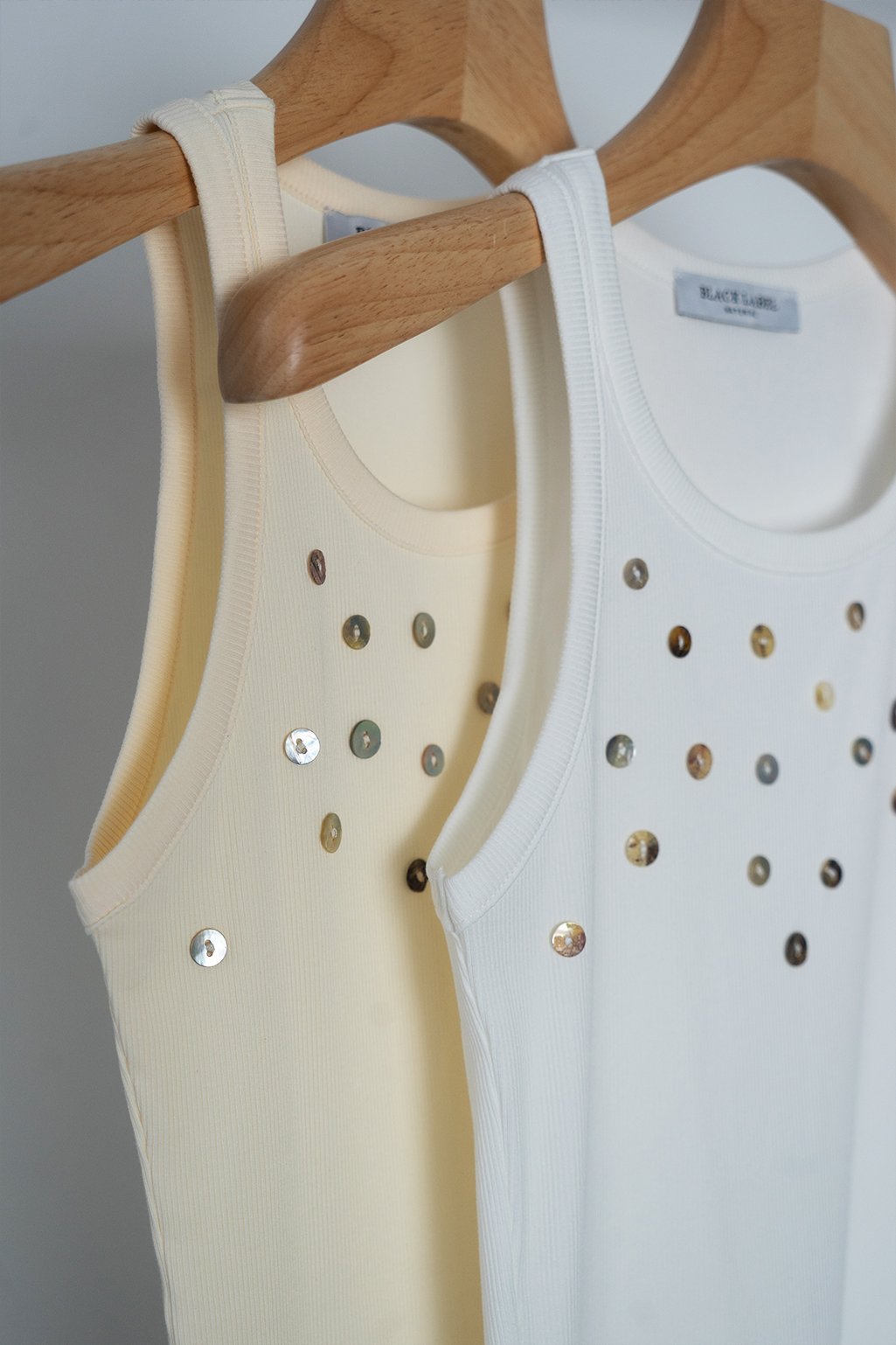 Musculosa morley botones DELFINA