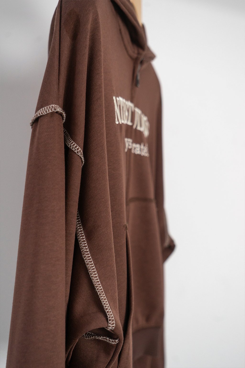 Campera NTR Studios - Imagen 6
