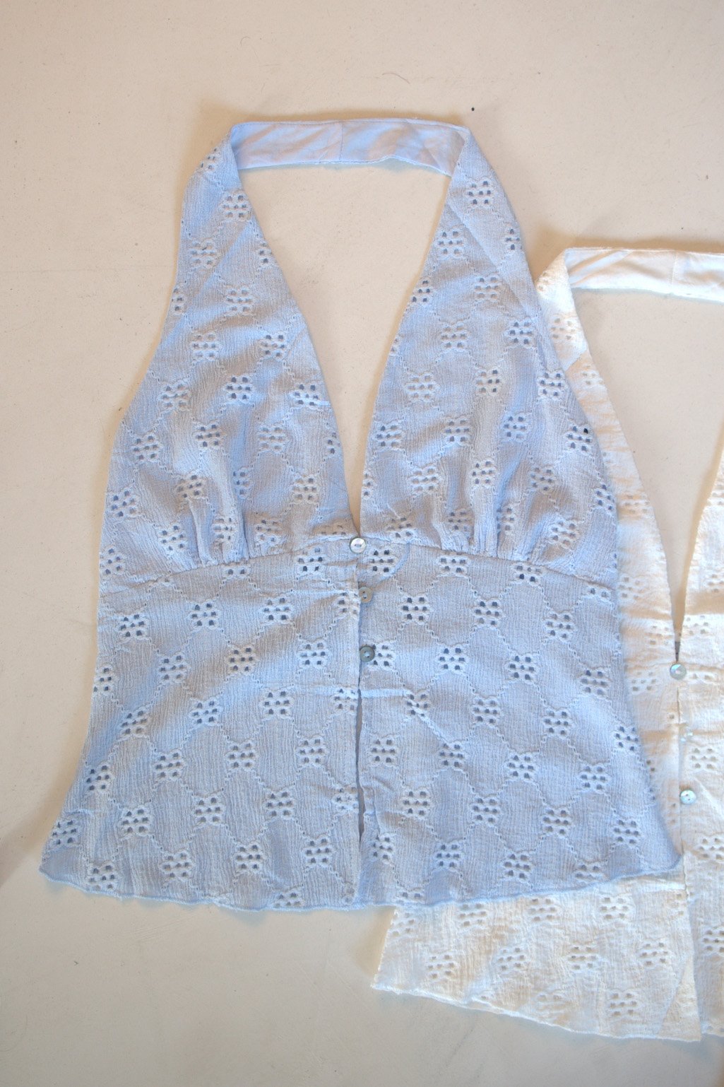 Halter broderie AMPARO - Imagen 4