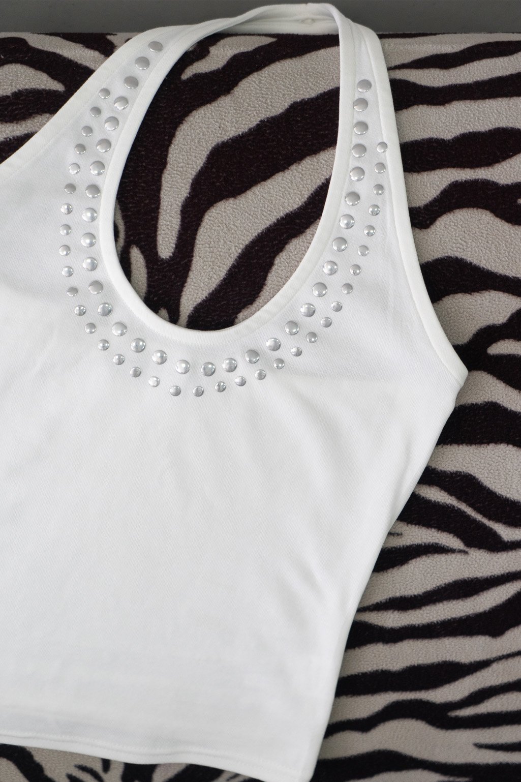 Halter tachas AVRIL - Imagen 4