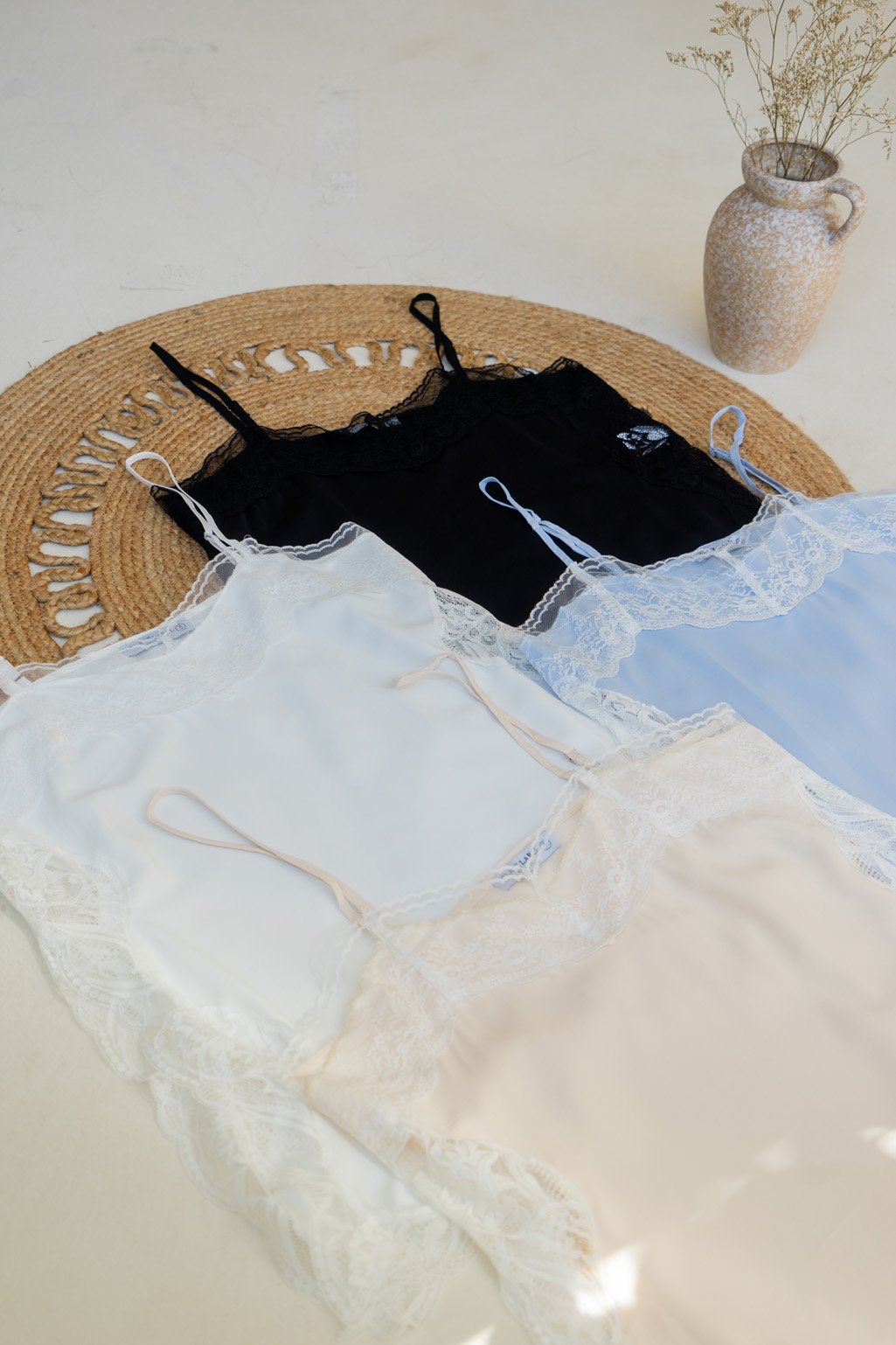 Alternative view of Blusa seda EMILIA