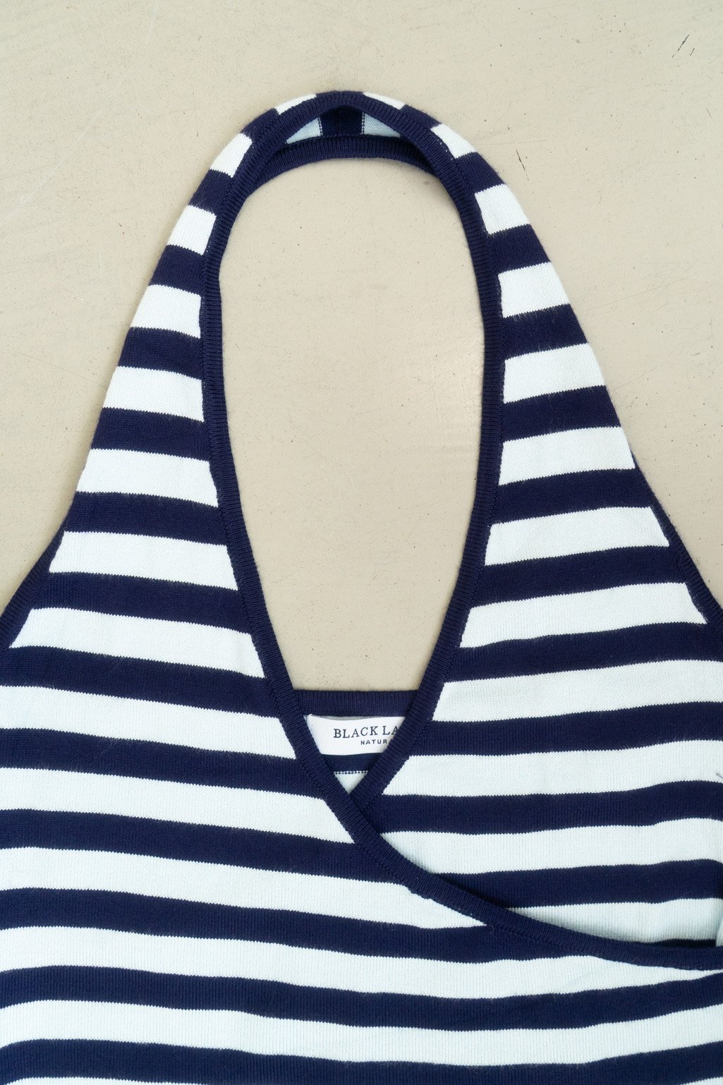 Alternative view of Halter tejido NICOLE